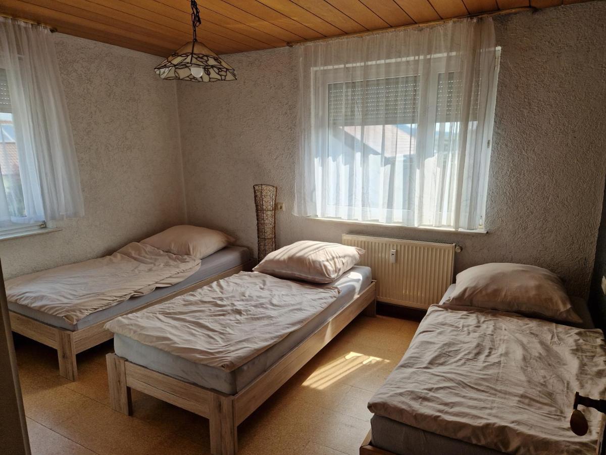 Appartment Rechberghausen ภายนอก รูปภาพ