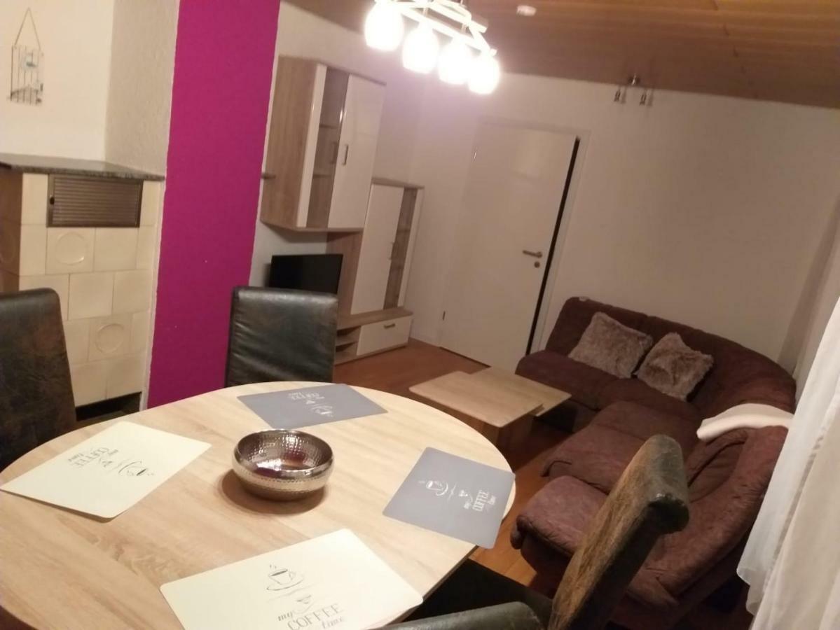 Appartment Rechberghausen ภายนอก รูปภาพ